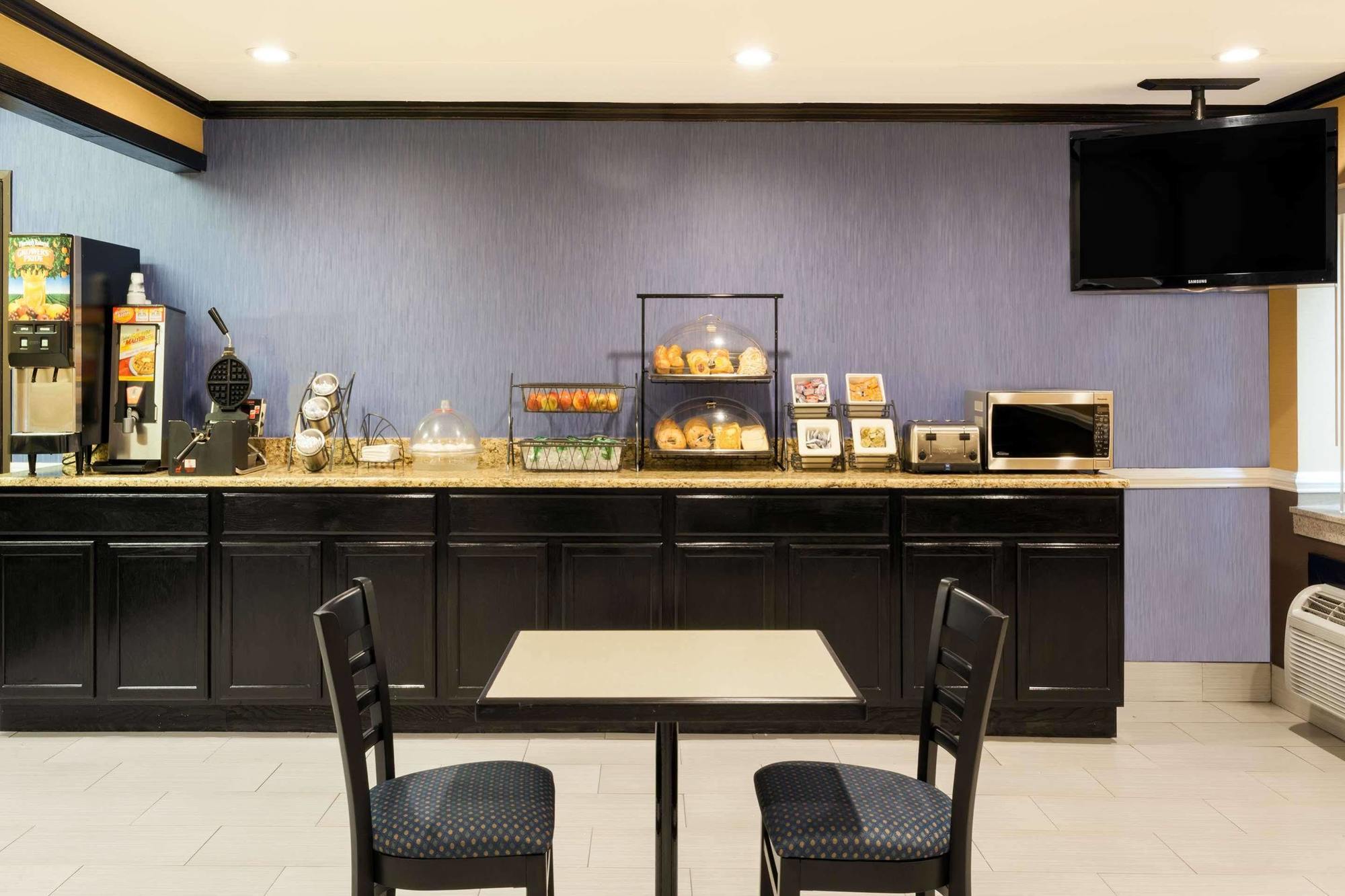 Baymont By Wyndham Memphis East Hotell Eksteriør bilde